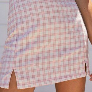 brandy melville pink & white cara skirt